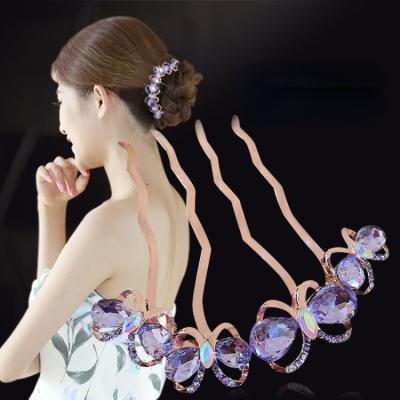 China Hot Selling High Quality Fashion Hair Comb Shape Rhinestone Crystal Butterfly Hairpin Women Shinny Hair Clip for sale