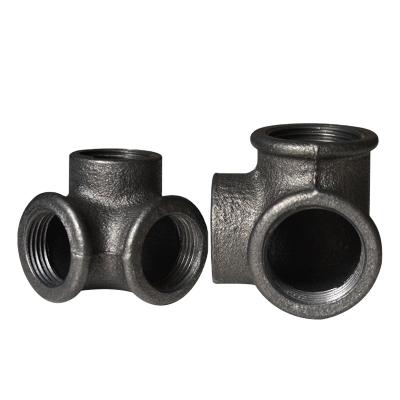 China Black Malleable Iron Pipe Fittings Black Malleable Iron Pipe Fittings 90 Degree 3 Way Elbow Pipe Fittings In Stock for sale