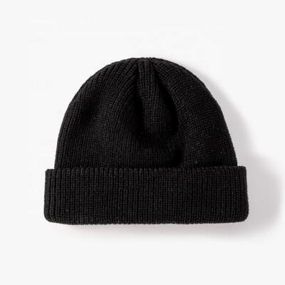 China COMMON Wholesale Adults Winter Solid Color Acrylic Yarn Beanies Men Knitted Beanies Hats for sale