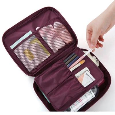 China News Style Lady Dressing Case Waterproof Material Women Cosmetic Bag for sale