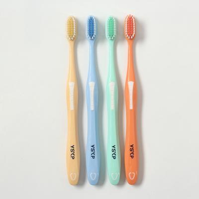 China Home Hot Selling Plastic Adult Toothbrushes For Home Use for sale