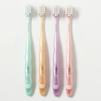 China High Quality Reusable Home Use New Adult Soft Toothbrush for sale