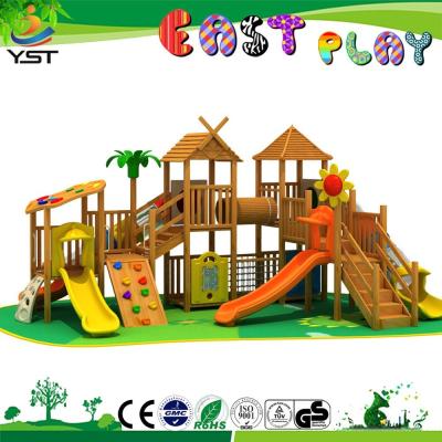 Chine Le terrain de jeu en bois des anti enfants UV place YST140704 pendant 3 - 15 années à vendre