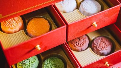 China Des Plätzchen-Verpackenkasten-leichten Schlages CMYK 4 Farbspitzen-Geschenk harter eleganter Mooncake-Kasten zu verkaufen