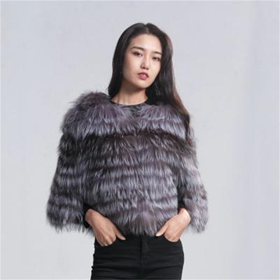 China Luxury Silver Fox Fur Trim Cape S Silver Fox Fur Trim Lady Poncho 45cm Fashion Women Winter Silver Fox Fur Wrap Real Fox Fur Shawl for sale