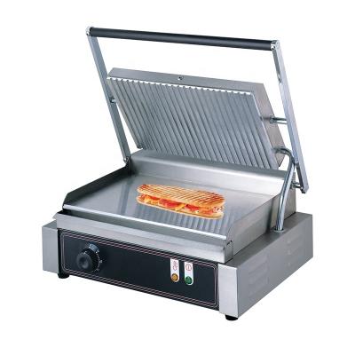 China Non-stick Commercial Kitchen Equipment Top-Grooved Bottom-Flat Sandwich Maker Electric Panini Grill 410 X 300 mm for sale