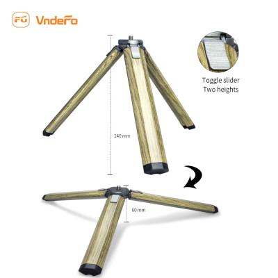 China PORTABLE Adjustable Mini Color Video Camera Stand Aluminum Tripod Mobile Phone Desktop Tripod Beautiful for sale