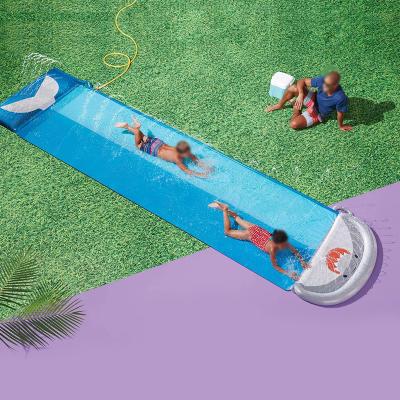 China Kids Whale Waterslide Water Splashing Toy Water Spout Slide For Two Children Lawn Throw Mat for sale