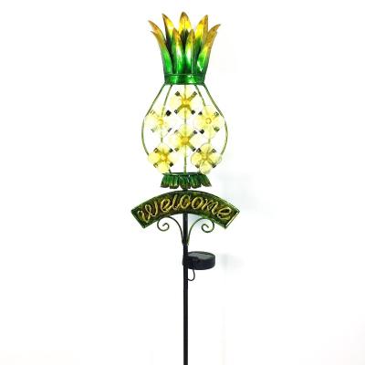 China Minimalist Outdoor Decoration Waterproof Solar Pineapple Garden Stakes Lights for sale