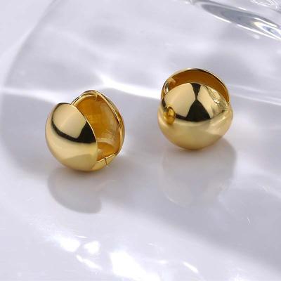 China 18k Gold Plated Studs Earrings Minimalist Geometric Vintage Personality Jewelry Ball Earrings Women Ladies Accessory for sale