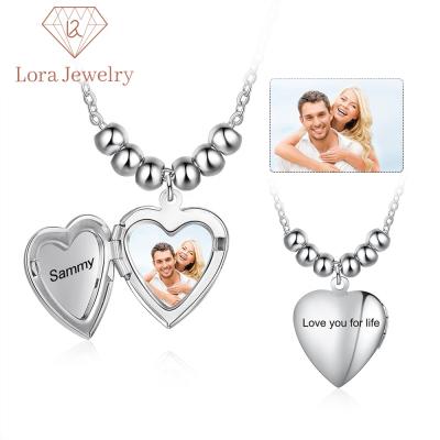 China Stainless Steel Romantic Couples Photo Necklace Name Pendant Heart Personalized Custom Engraving Necklaces for sale