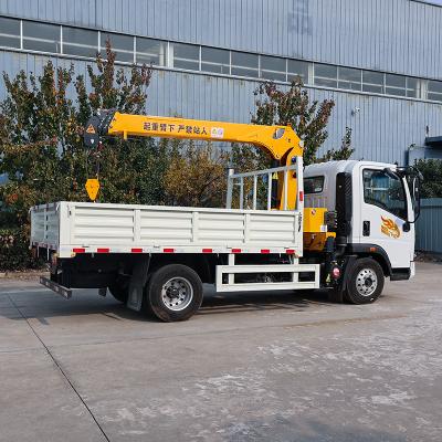 China TRUCK CRANE Hot Sale 4*2  hydraulic boom crane small truck mounted crane for sale for sale