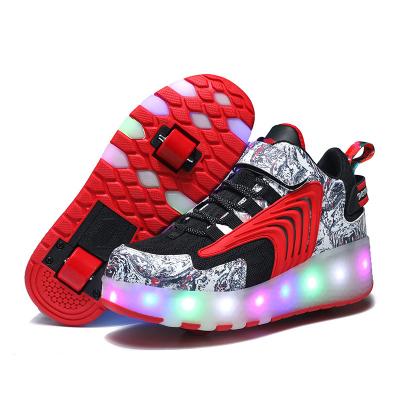 China Adult Roller Skating Shoes Men Kids Rechargeable Skates Double Mesh Skating Shoes Breathable With Rechargeable Lamp for sale