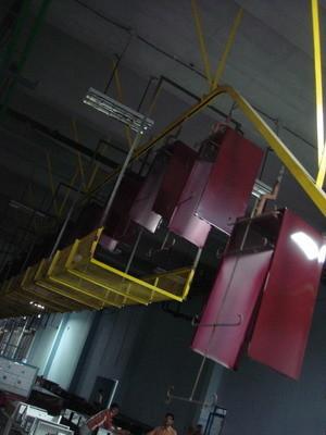 China _ Space Saving Refrigerator Assembly Line Overhead Conveyor zu verkaufen