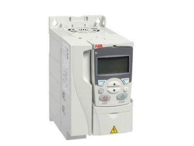 China Mechanischer hybrider Inverter 0.75KW IP20 ACS355-03E-02A4-4+B063 des Antriebs-ABB zu verkaufen