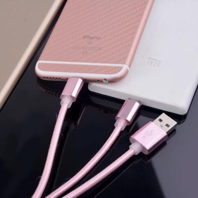 China 3 in 1 USB-Art C/V8/Ladegerät-asphaltieren Kabel Iphone Smartphone, magnetisches Aufladungskabel zu verkaufen