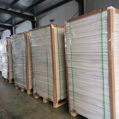 China 100% Recyclable Waterproof PP Moisture Proof Fluted Corrugated Plastic Sheet Floor Protection for sale