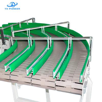 Cina Durable POM Chain Plate Bottle Conveyor Systems with Stainless Steel Components for Longevity in vendita