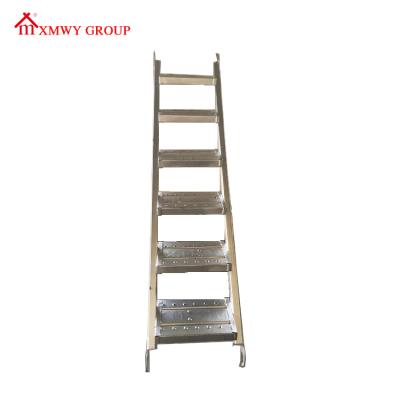 China Metal Frame Clambing Stairs With Hooks / Skid Resistance Steel Ladders for sale