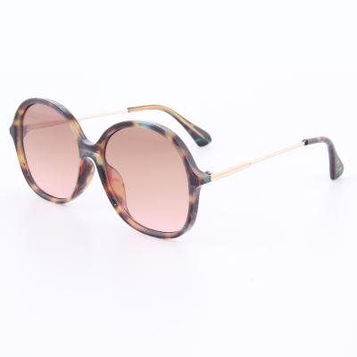 China Modern Vintage Custom Women Sunglasses Fashion Shades Ladies Oversized Luxury Fashionable Eyewear Wholesale Sun Glasses for sale