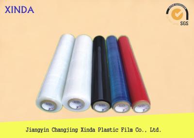 China Envoltorio de plástico del estiramiento del paquete del color PE 4 Rolls para laminar/empaquetado/cubierta en venta