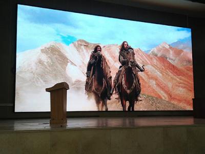 China Helderheid 4mm Pitch Indoor LED Screen 128 X 128 Pixels Te koop