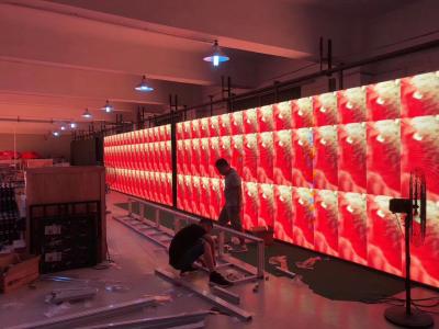 Cina Alluminio fisso all'aperto dell'esposizione di LED P4/Governo d'acciaio per la plaza in vendita