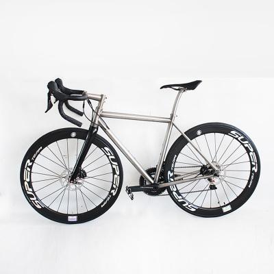 China Titanium Flat Gravel Bike Carbon Disc Brake Mount Road Bike for sale