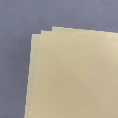 China High quality yellow heat resistant silicone release paper one side / double side PE coated paper for sale