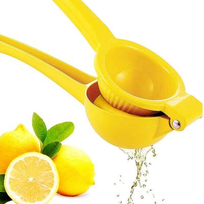 China Viable Lemon Squeezer Extracts Store Hand Juicer Lemon Squeezer Stainless Steel Easy To Clean Yellow Juice Lime Squeezer for sale