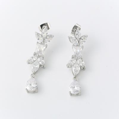 China Charm Petal Shape High Quality Simple Top Drop Dangle Earrings for sale