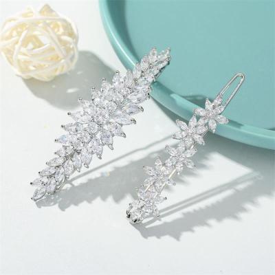 China Charm 2022 New Women Wedding Set Bridal Crystal Hair Bands Jewelry Metal Accessories for sale