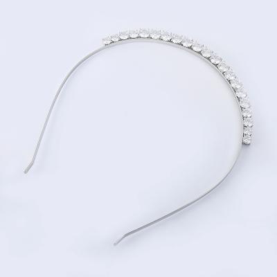 China 2022 new design fashionable luxury zirconium stone bridal headdress hair accessories for wedding for sale