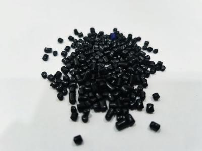 China PE plástico preto de Masterbatch TIO2 da cor do carbono para o saco de lixo à venda