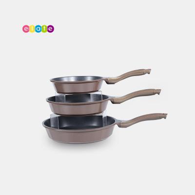 China Non Stick 3PCs Sustainable Induction Cookware Set Casserole Dishes Non Stick Cooking Pot Set Cookware Set for sale