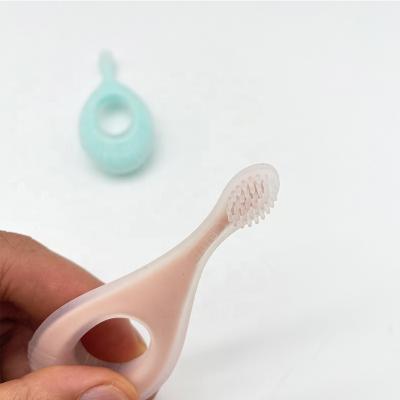 China Food Grade Soft Silicone Baby Toothbrushes Can Be Used As Teether Silicone Brush Heads Cute Baby Teether for sale