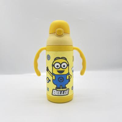 China PORTABLE 400ml thermos flask A cartoon thermos mug with a handle the little yellow man. 304 stainless steel Straw Thermos Bottle for sale