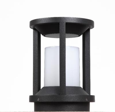 China Hot Sale Black Simple Modern Minimalist Energy Saving Product Park Patio Garden Led Bollard Light Lawn Lamps for sale