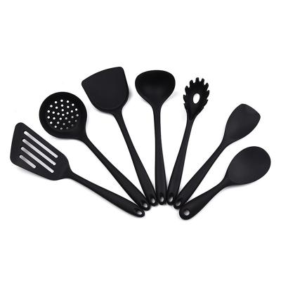 中国 Durable Silicone 7Piece Kitchen Accessories Utensils Set Heat Resistant Non-Stick Cookware Sets Silicone Cooking Cookware Set 販売のため