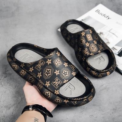 China Fashion QY Trend SHOES Classic Mens Designer Luxury Slippers For Women Comfortable Non-slip Unisex Sneakers Slippers for sale