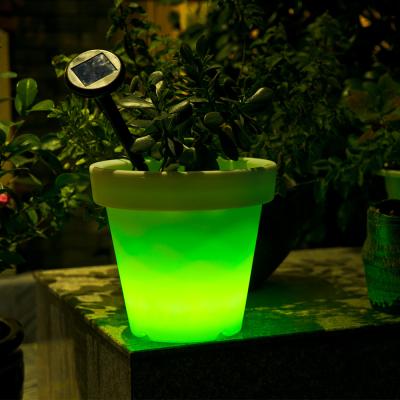 China Outdoor Garden Fashion Decoration Flower Pots Solar Energy Garden Lights for sale