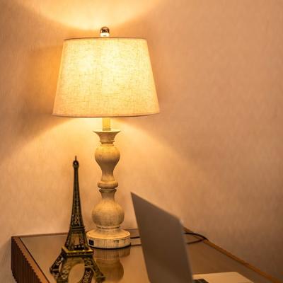 China Modern retro resin material table light with usb hotel living room home decor bed light noric filler table lamp for bedroom for sale