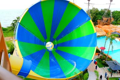 China Exciting Fiberglass Big Tornado Water Slide 4 Loads For Outdoor Water Park for sale