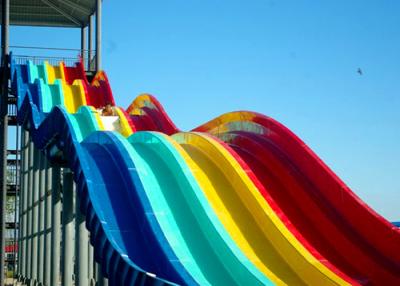 China Regenbogen-bunte große Wasserrutsche eleganter Entwurf und Roman-Auftritt zu verkaufen