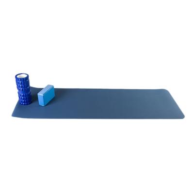 China High Quality Thickened And Widened 8 Mm Strip Two Color Yoga Pilates Mat for sale