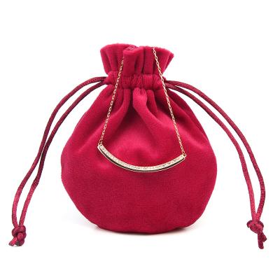 China 100% Handmade Luxury Custom Velvet Drawstring Jewelry Pouch Bag Packaging Red Green Roses for sale