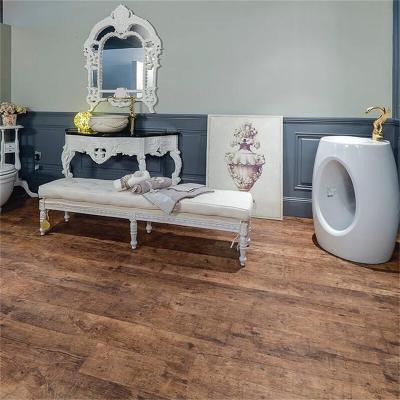 China European and American Versailles style natural wood fashion or parquet suelo laminate engineered wood flooring parquet. for sale