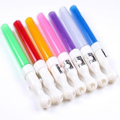 China Hot Popular Party 2021 Christmas Party Decoration Customized Wireless Remote Control Rechargeable LED Glow Sticks for sale