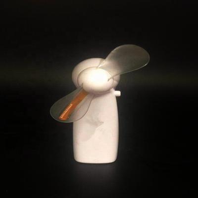 China New promotion in 2021 cheap flash handheld mini hotel LED fan for sale