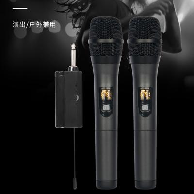 China Hot Selling Karaoke/KTV Portable Wireless Karaoke 2 in 1 Multifunctional Wireless Microphone for sale